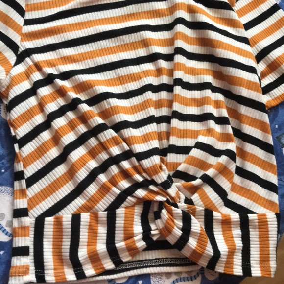 Tie shirt - Picture 3 of 3